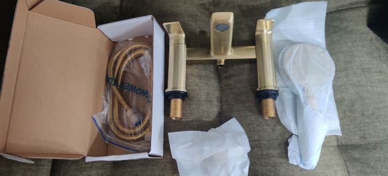BN Wall Mounted Bath Shower Mixer With Kit SAN316RRP  £232