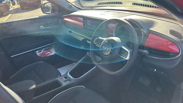 2025 Fiat 600 1.2 MHEV SUV 5dr Petrol Hybrid e-DCT Euro 6 (s/s) (136 ps) SUV Hybrid Automatic