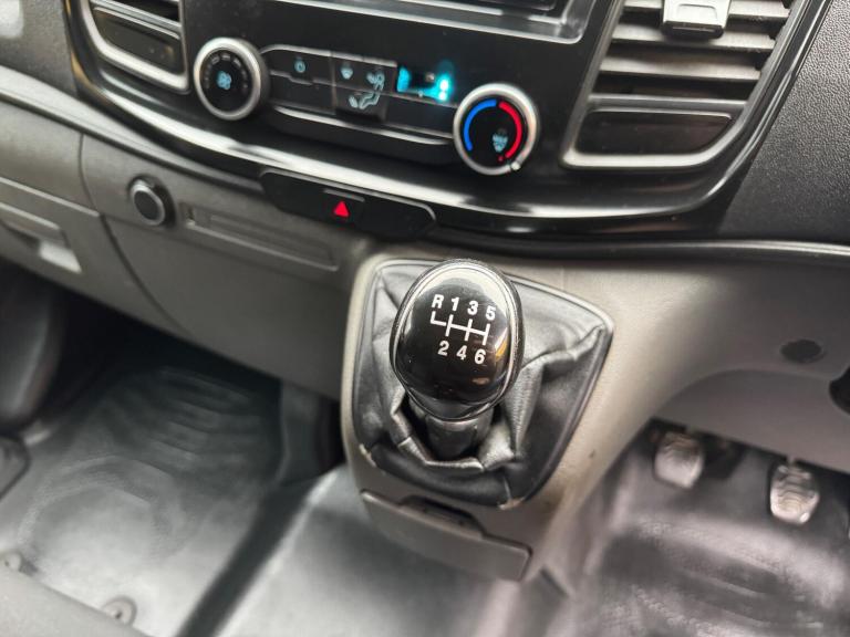 2019 Ford Transit Custom 2.0 260 EcoBlue L1 H1 Euro 6 5dr PANEL VAN Diesel Manual