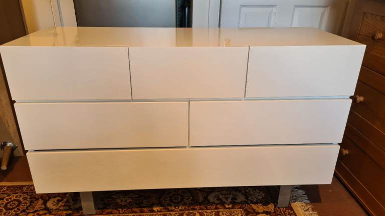 Large Glossy White Chest of Drawers - DELIVERY AVAILABLE