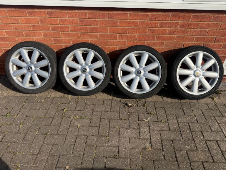 Mini Cooper S R56 17” alloy wheels set
