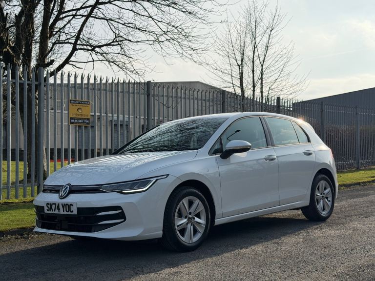 Volkswagen Golf Life 2024 74 plate 1.5 Tsi Petrol Latest Model Warranty