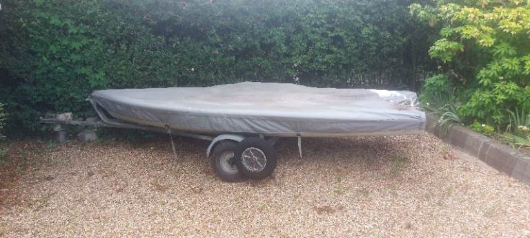 Sailing dinghy - Laser Pico Plus with road trailer and launching trolley