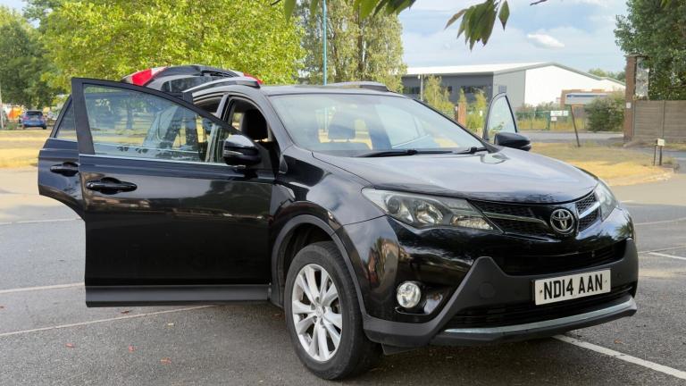 2014 Toyota RAV4 2.0 D-4D Invincible 5dr ESTATE Diesel Manual