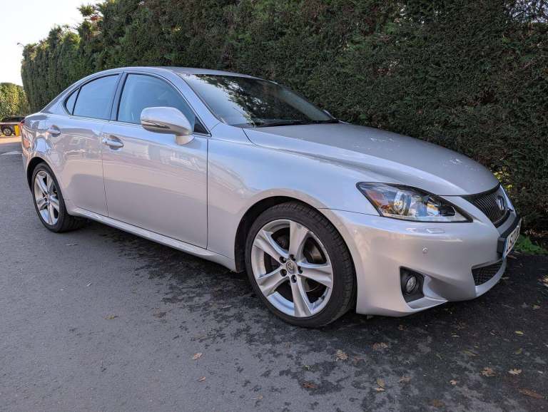 LEXUS IS 2.5 250 V6 Advance 2012
