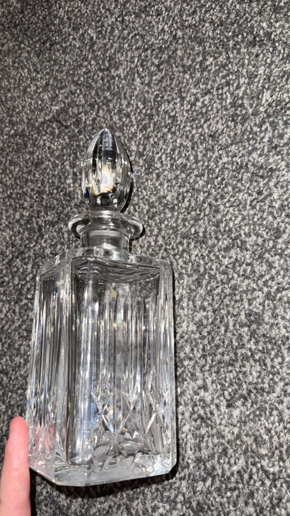 Cut Glass / Crystal Style Decanter with Stopper