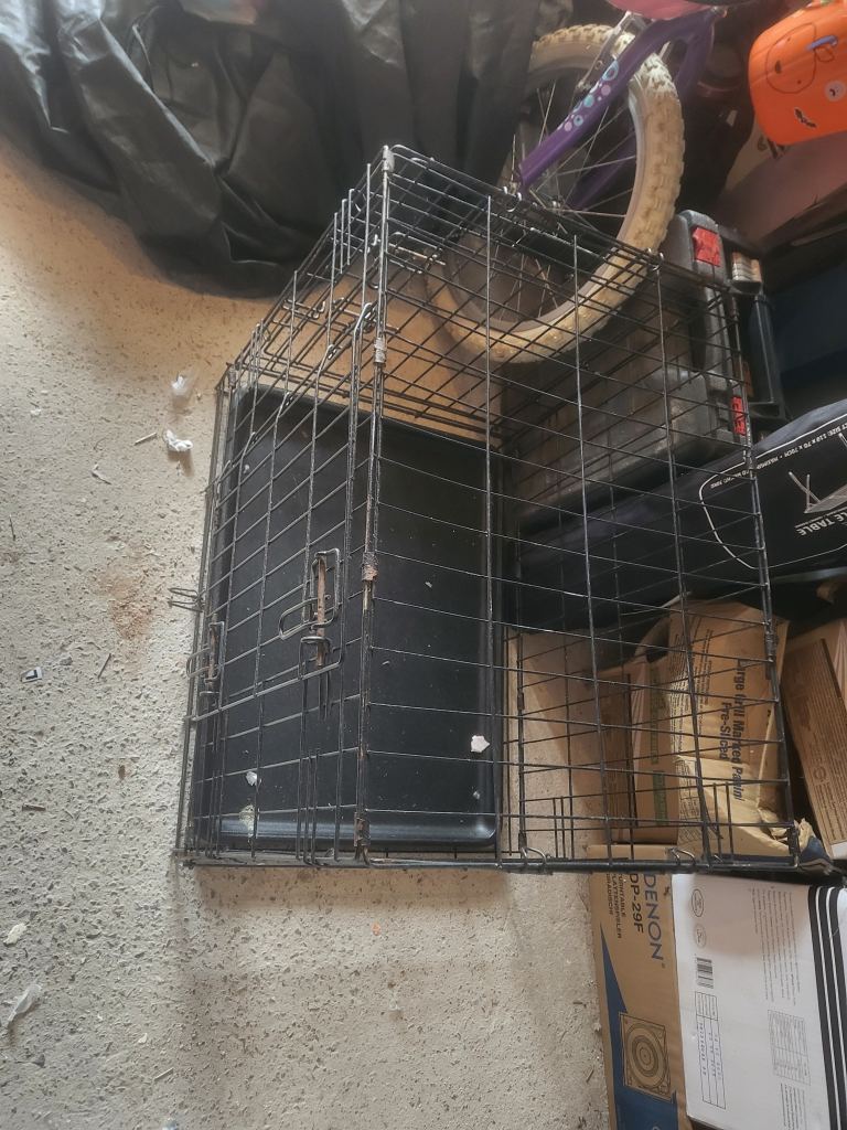 Dog crate