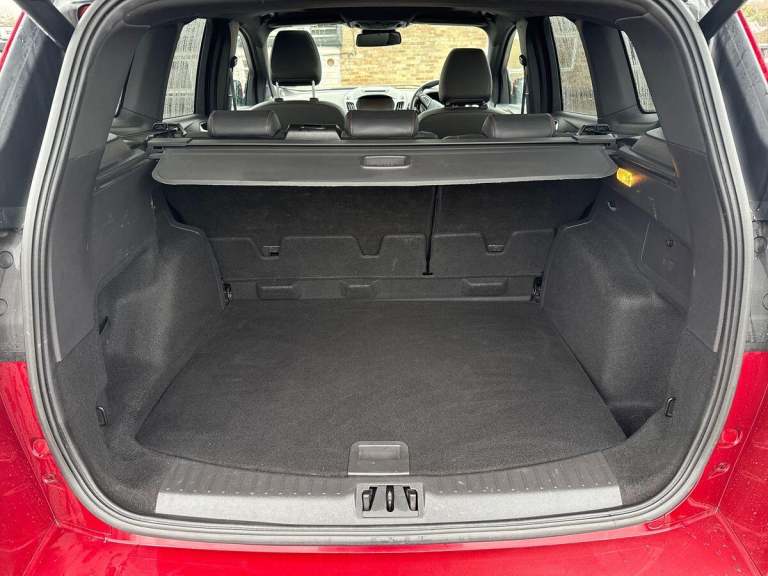 2018 Ford Kuga 2.0 TDCi ST-Line X SUV 5dr Diesel Powershift AWD Euro 6 (s/s) (180 ps) HATCHBACK D...