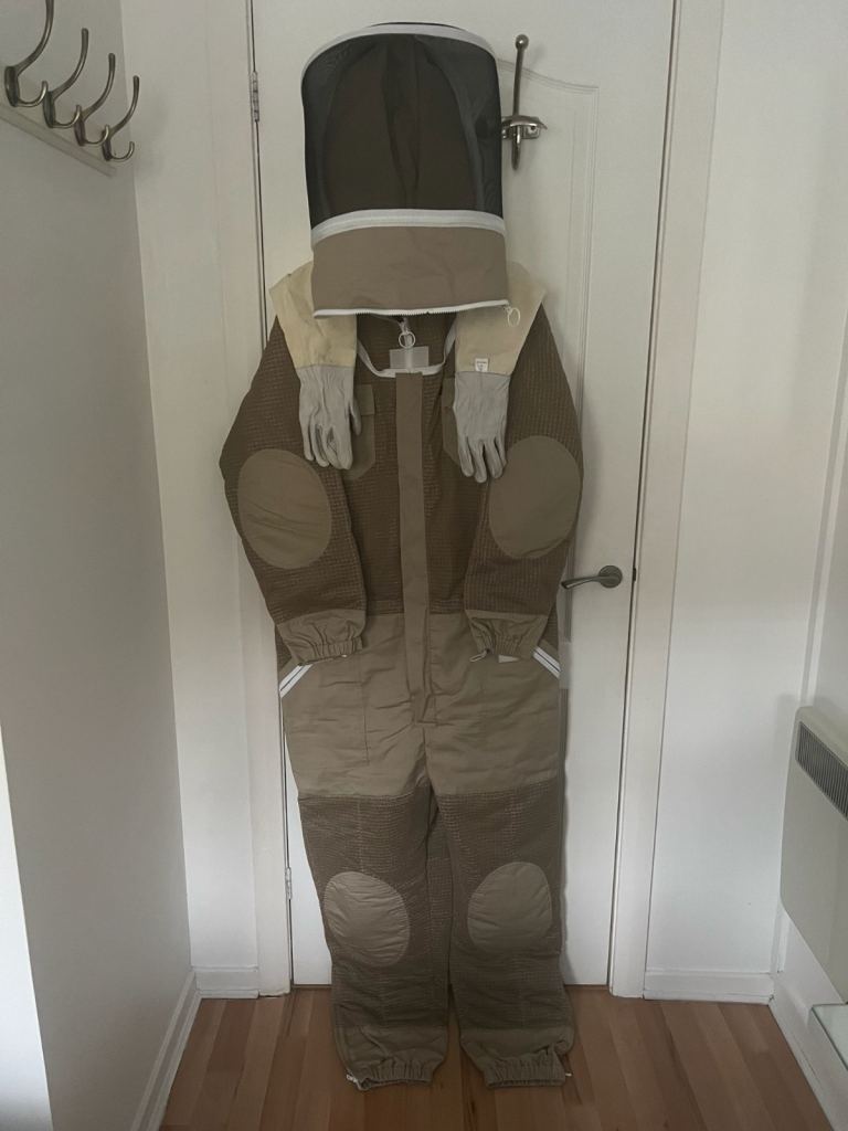 Beekeepers Winter Suit including head cover and gloves