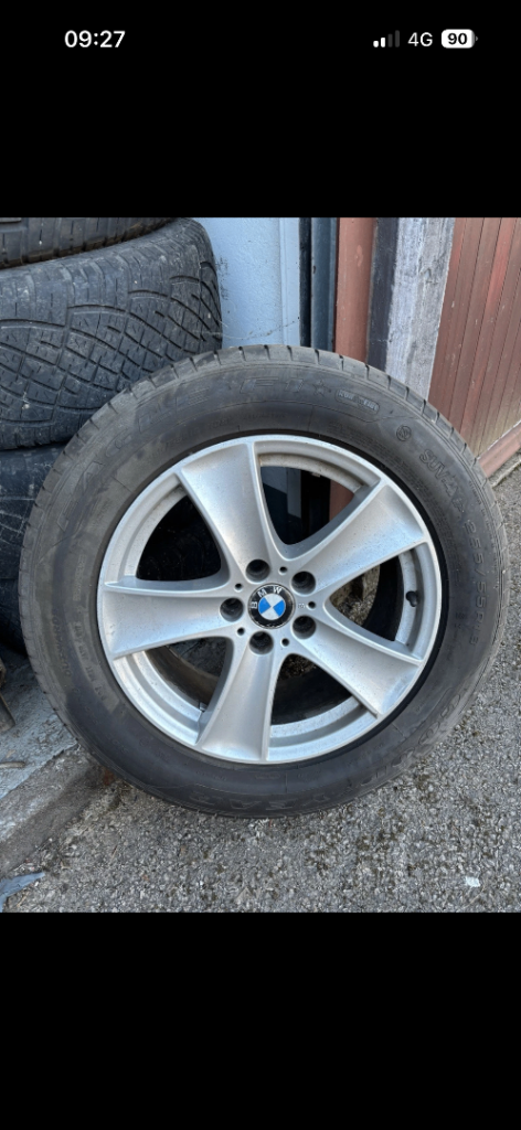 BMW Wheels and Tyres X4