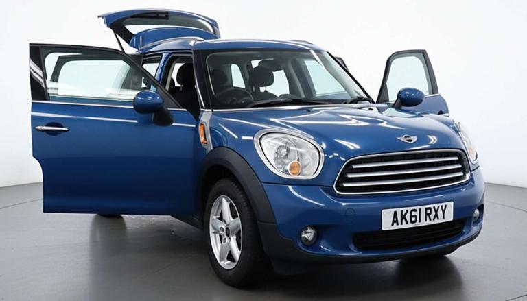 2011 MINI Countryman 1.6 Countryman Cooper Auto 5dr SUV Petrol Automatic