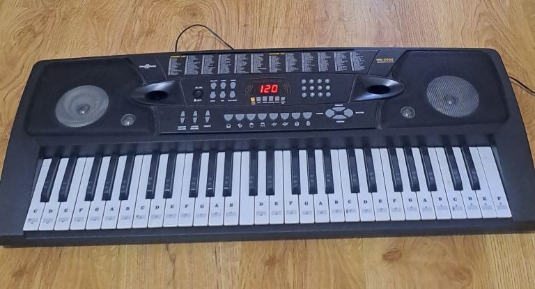 MK-2000 54-key Portable Keyboard by Gear4music