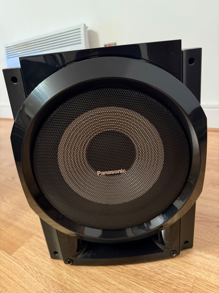 Panasonic subwoofer - Model SB-WAK770