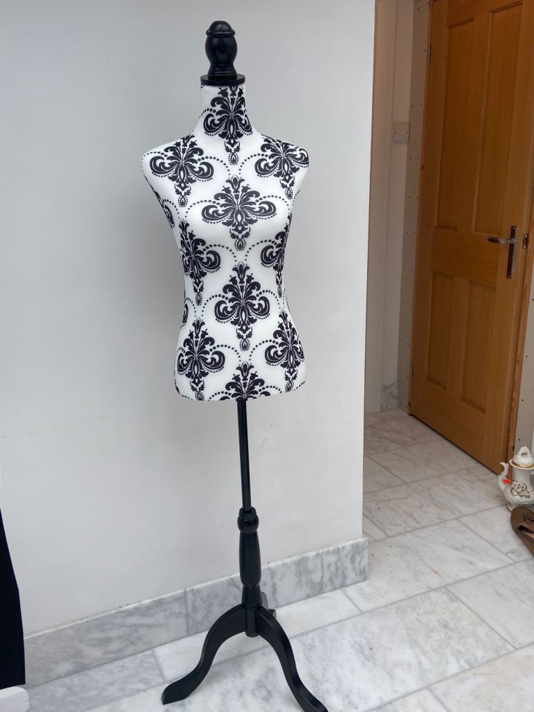 New height adjustable mannequin put together for photo