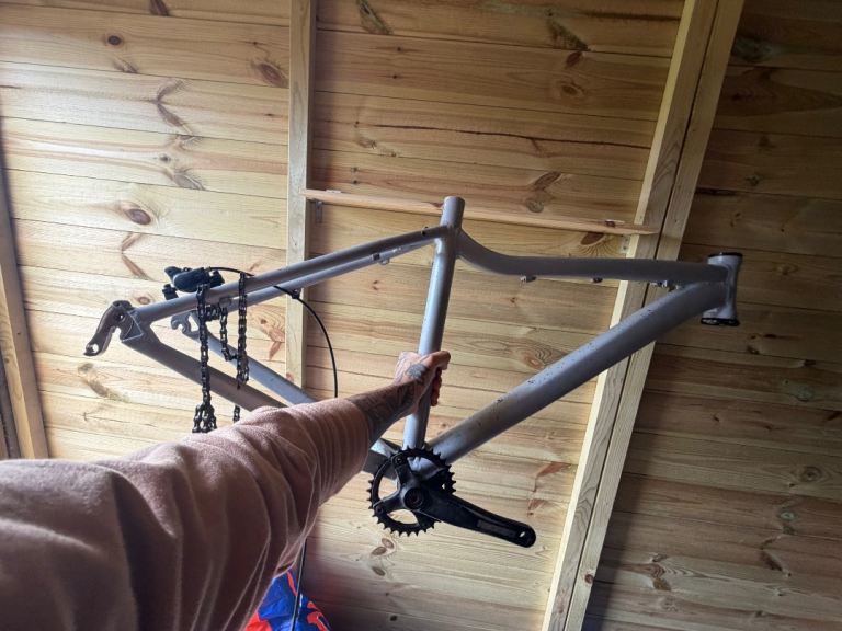 Painted bike frame for 27.5 inch QR