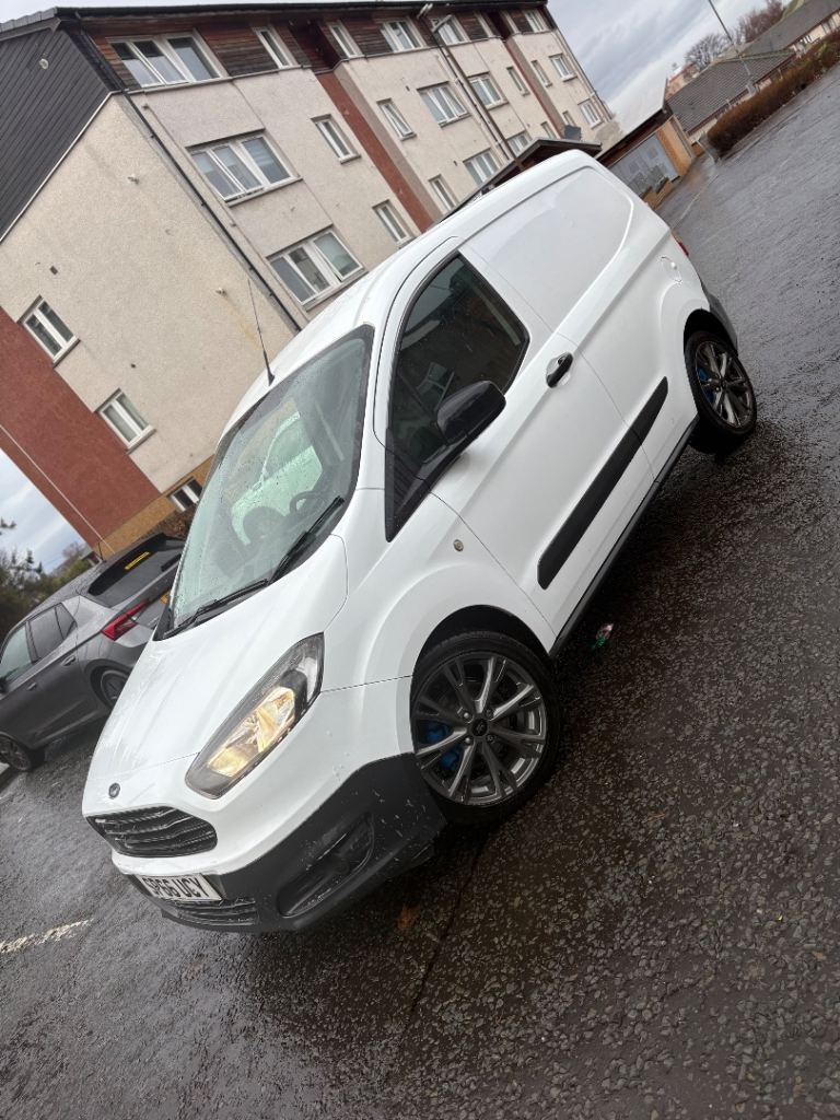 Ford, TRANSIT COURIER, Panel Van, 2016, Manual, 1498 (cc)