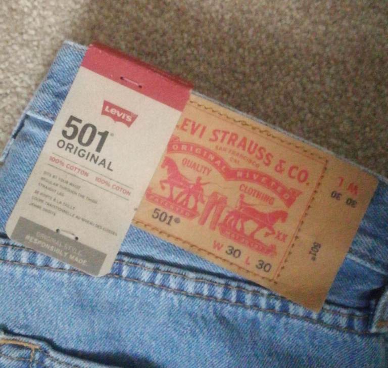New Men's Levi's Levi Blue 501 Jeans Straight Leg W30" L28" - 2 Available