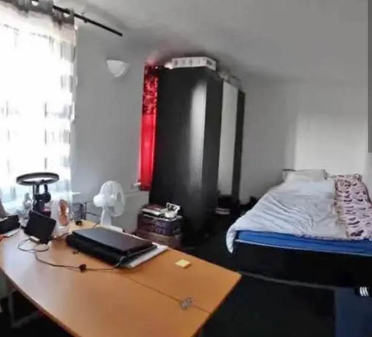 Private room for rent