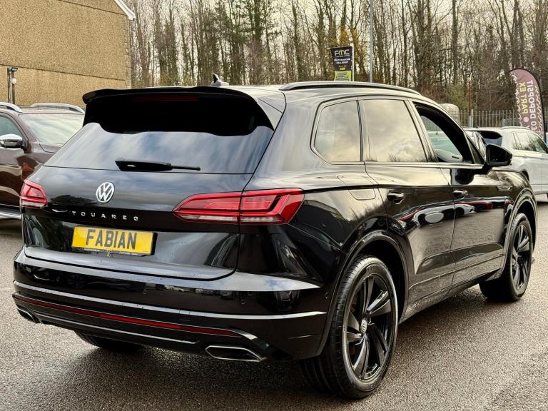 2019 Volkswagen Touareg 3.0 TDI V6 R-Line Tech 4Motion **Stunning Example**