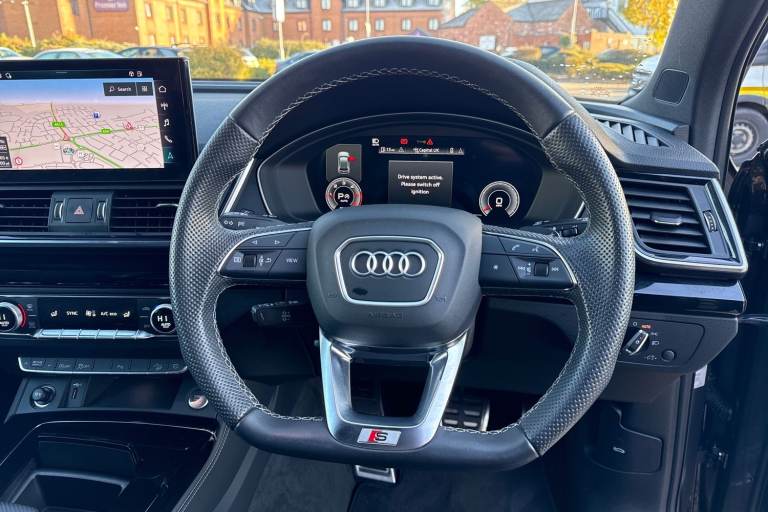 2022 Audi Q5 Edition 1 40 TDI quattro 204 PS S tronic SUV DIESEL Automatic