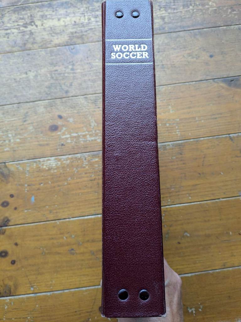 BOUND WORLD SOCCER Football Magazines Complete Year 11 Copies 1968