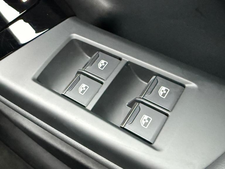 2025 Audi Q6 e-tron 285kW Quattro 100kWh S Line 5dr Auto ESTATE ELECTRIC Automatic