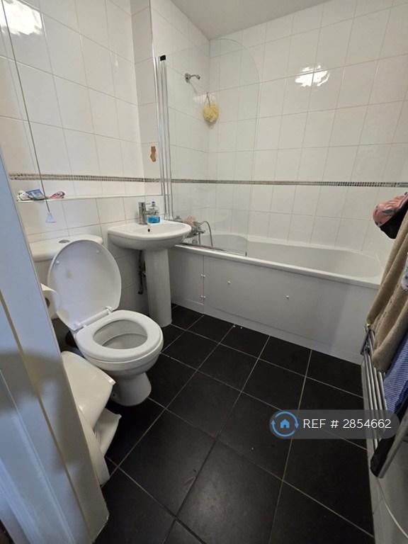 1 bedroom in Romford, Romford, RM1 (#2854662)