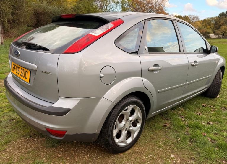 FORD FOCUS / 58K LOW MILES - LONG MOT
