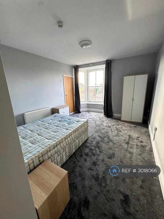 1 bedroom in Commercial St, Camborne, TR14 (#3018066)