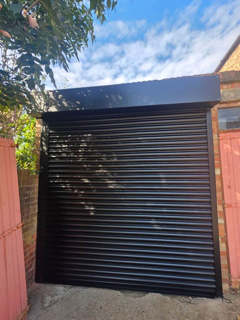 Garage for rent