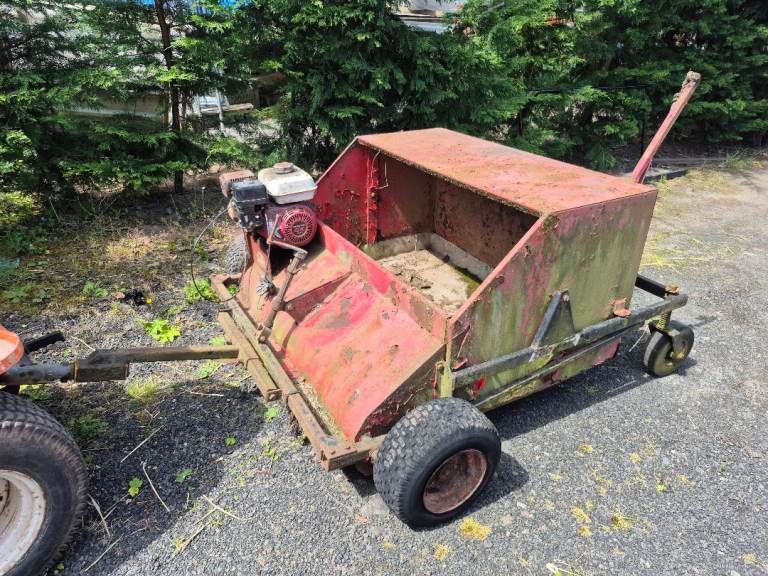 Paddock sweeper