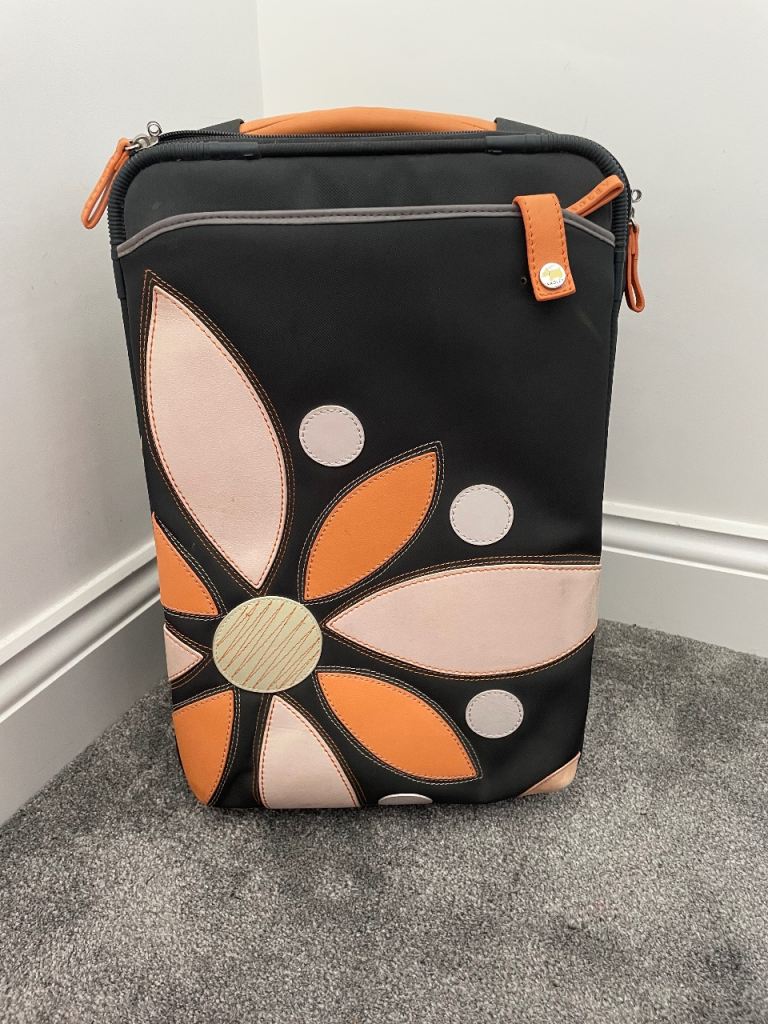 Radley Carry on suitcase 