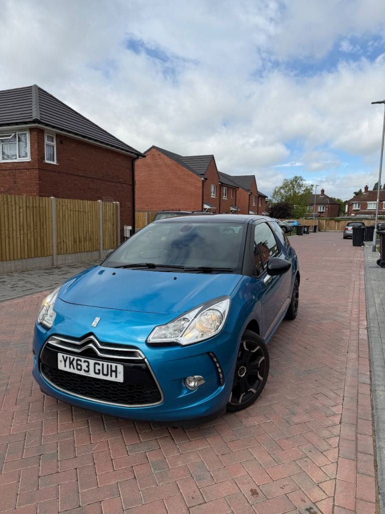 Citroen, DS3, Hatchback, 2013, Manual, 1560 (cc), 3 doors