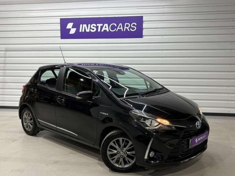 2017 Toyota Yaris 1.5 Yaris Icon Tech Hybrid VVT-i CVT 5dr Hatchback Hybrid Automatic