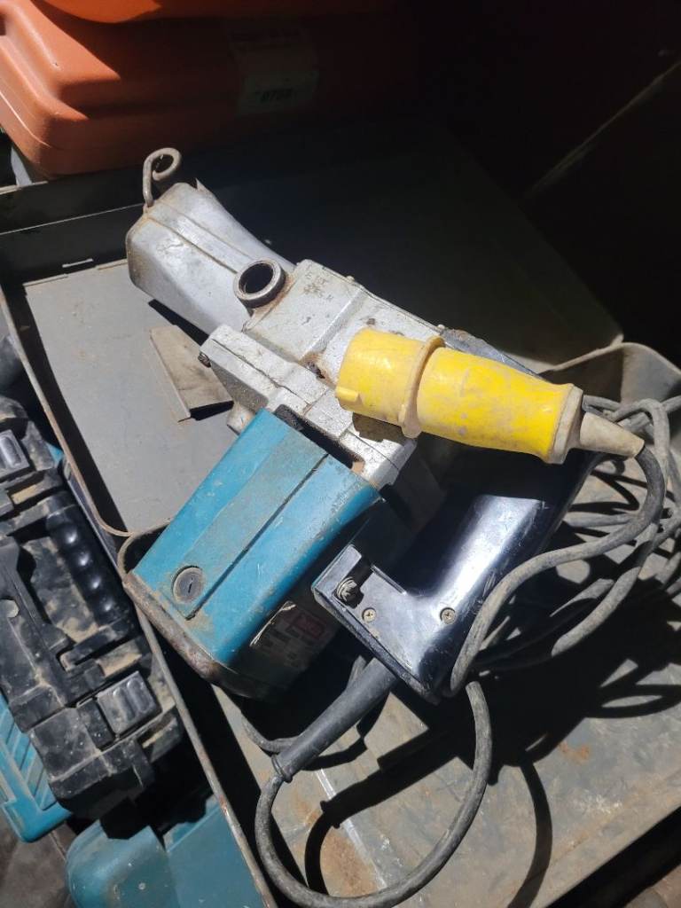 Makita heavy duty breaker drill 110v