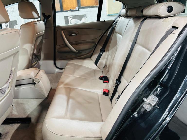 2010 BMW 1 Series 2.0 120d SE Steptronic Euro 5 5dr HATCHBACK Diesel Automatic