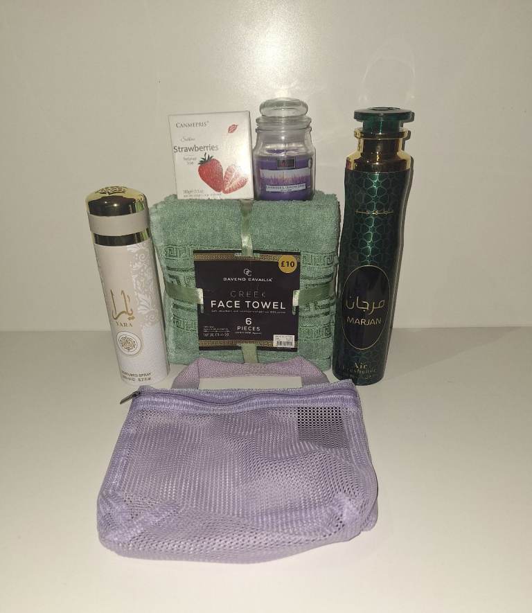 Home Spa & Scent Gift Set: Lattafa Yara Moi, Carlingford Candle, Gaveno Towels