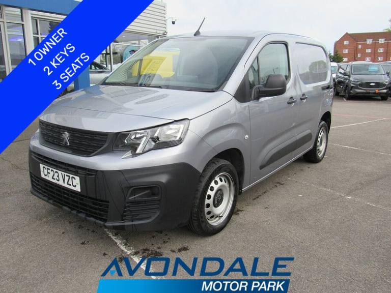 2023 Peugeot Partner 1000 1.5 BlueHDi 100 Professional Premium + Van PANEL VAN DIESEL Manual