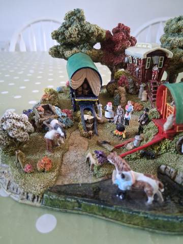 Gypsy Encampment by Lilliput lane, limited Edition. , £100.00 for Sale