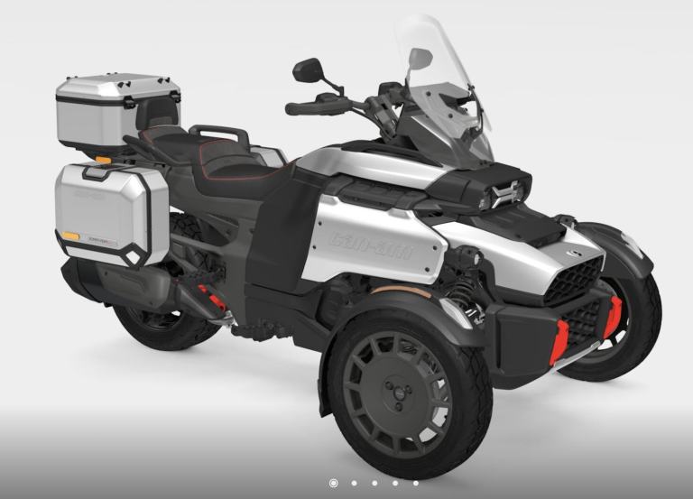 Can-Am Spyder Canyon XT — Sterling Silver