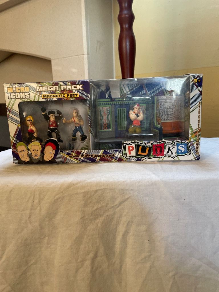 Micro Icons Mega Pack & Punks Figures – New in Box
