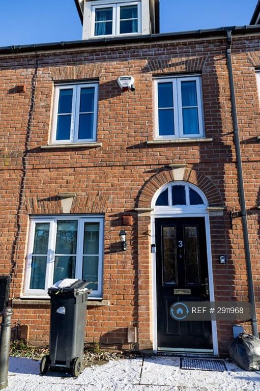 3 bedroom house in Hall Bridge Gardens, Bolton, BL1 (3 bed) (#2911968)