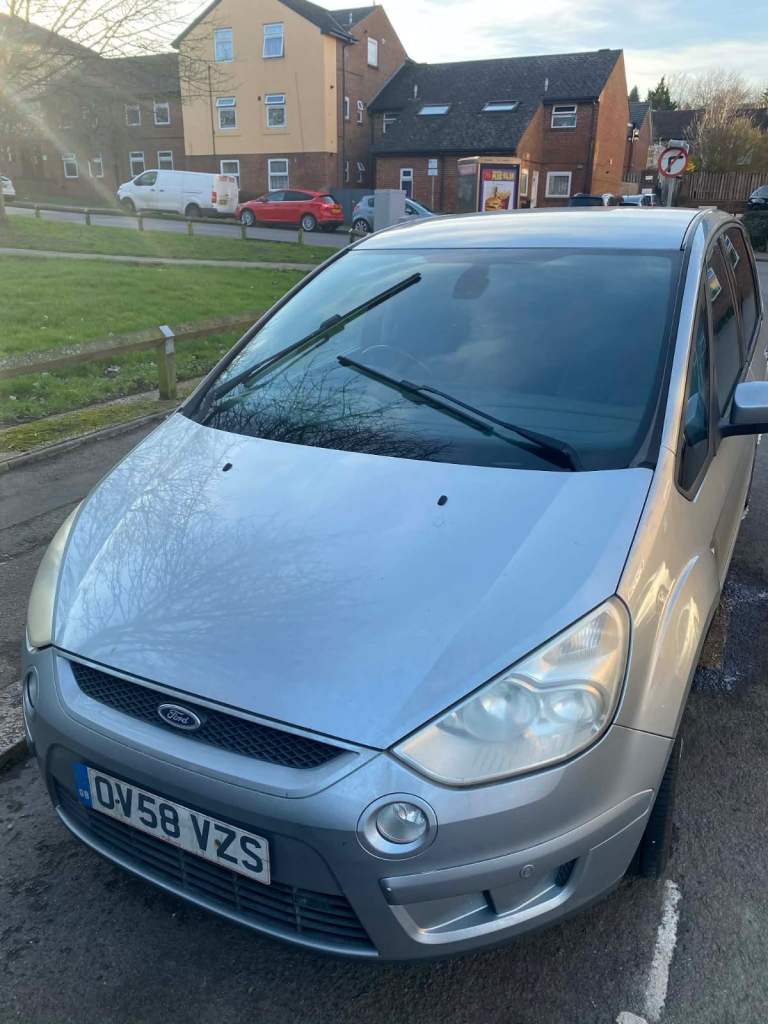 Ford S Max long mot, good condition