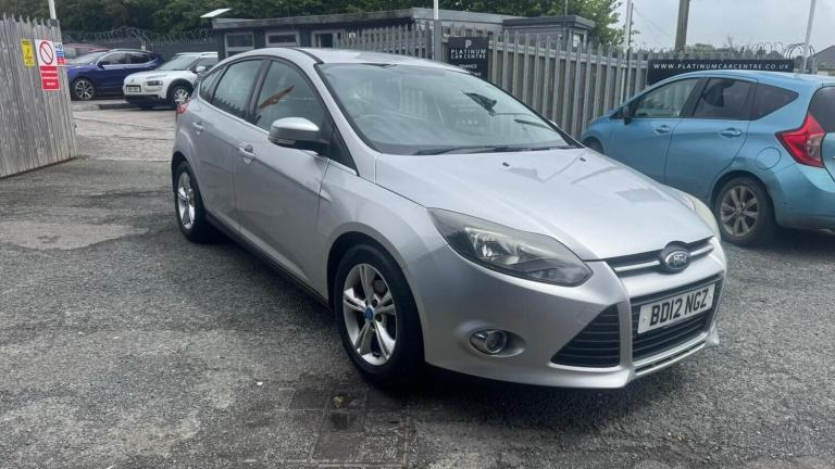 2012 Ford Focus ZETEC Hatchback Petrol Manual