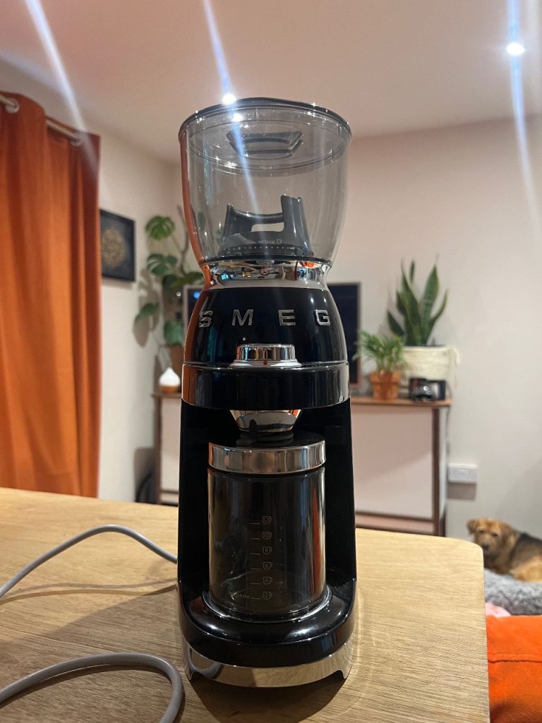 Smeg Coffee Grinder