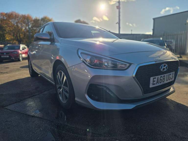 2018 Hyundai i30 1.0 T-GDi Blue Drive SE Nav Euro 6 (s/s) 5dr HATCHBACK Petrol Manual