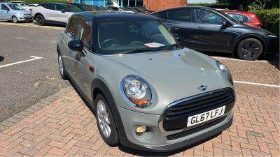 2017 MINI Hatch 1.5 Cooper 5dr Auto HATCHBACK PETROL Automatic
