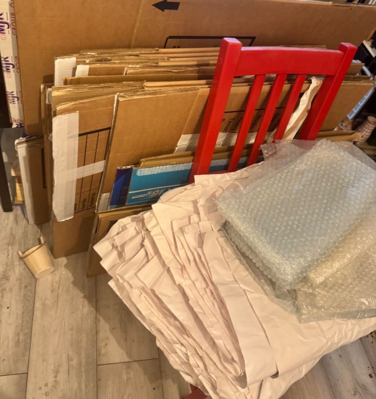 25 moving boxes with bubble wrap and lots of packing paper!