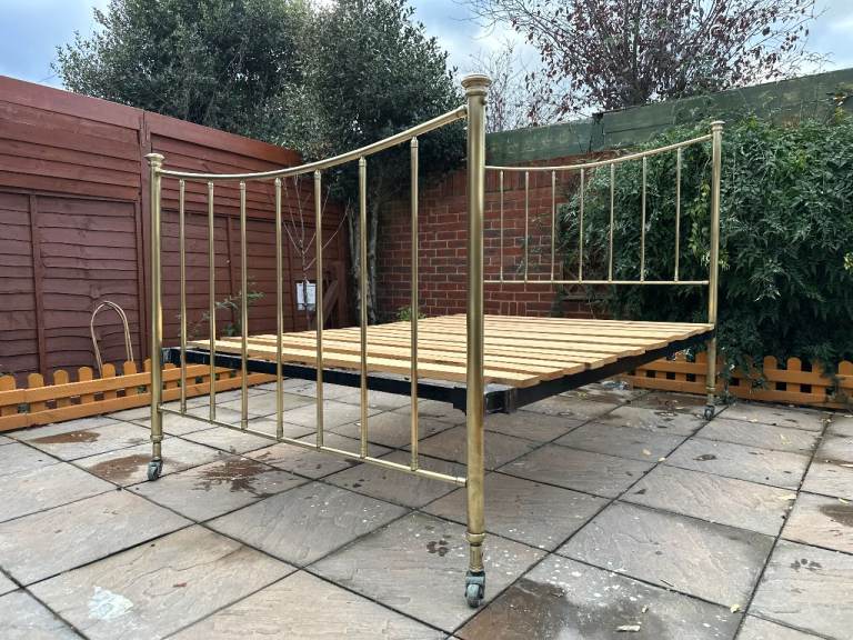 Stunning Solid Brass & Cast Iron Art Deco Style Double Bed Frame with St Thomas Hospital Castors