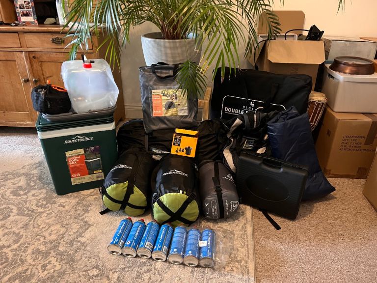 Family Camping Bundle 5 Man Tent Vango Apollo 500 Airbeds Stove Coolbox Full Set